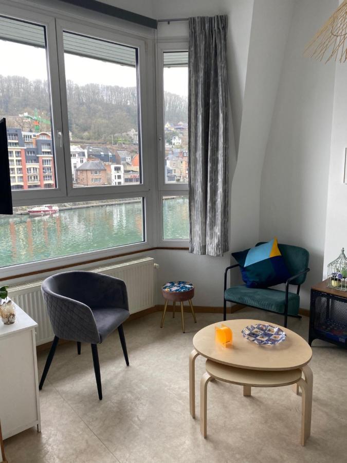 le coeur de ville Dinant Extérieur photo